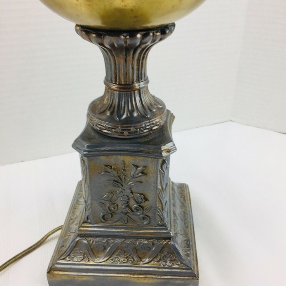 Vintage Brass Pewter 1960's Tulip Lamp Retro - Picture 5 of 8